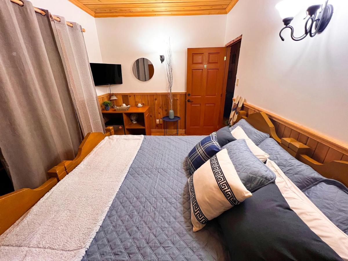Auberge au Poste de Traite Sainte-Famille Extérieur photo